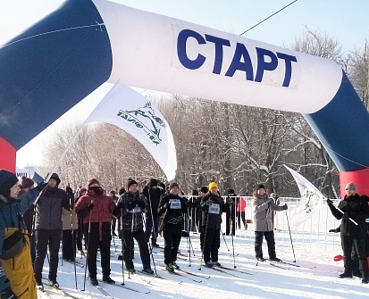 Работники «ТАИФ-НК» вышли на трассу «Лыжни России»